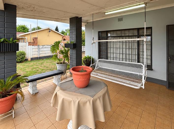 3 Bedroom Property for Sale in Meiringspark North West